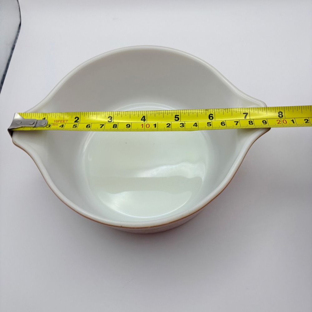 Pyrex Woodland 750ml Casserole Bowl Tan Floral 472-B No Lid - Picture 6 of 6